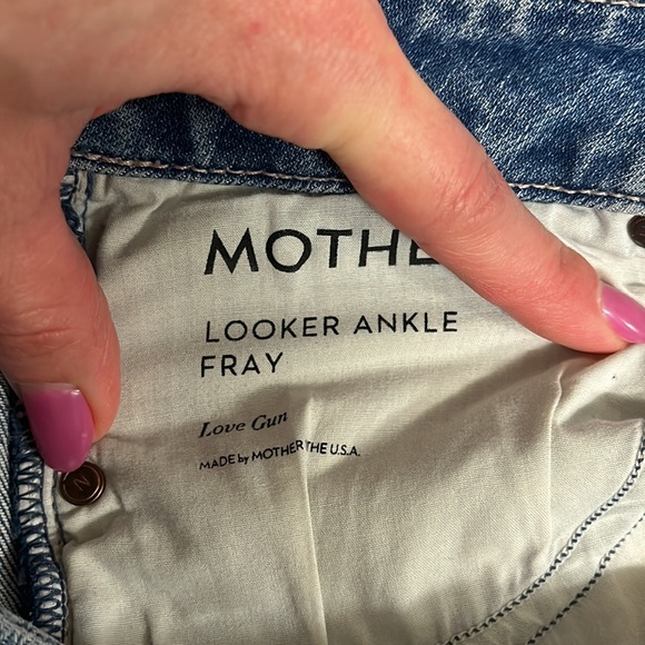 Mother The Looker Ankle Fray Jeans in Love Gun 26 - Picture 10 of 11